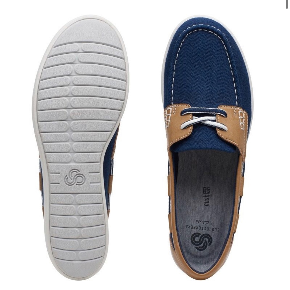 Clarks Blue and Brown Flats Comfortable and Versatile
